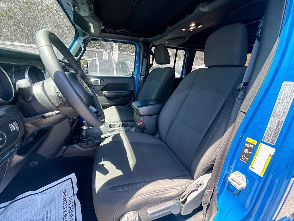 Used 2023 Jeep Wrangler Unlimited w/ Cold Weather Group image 23
