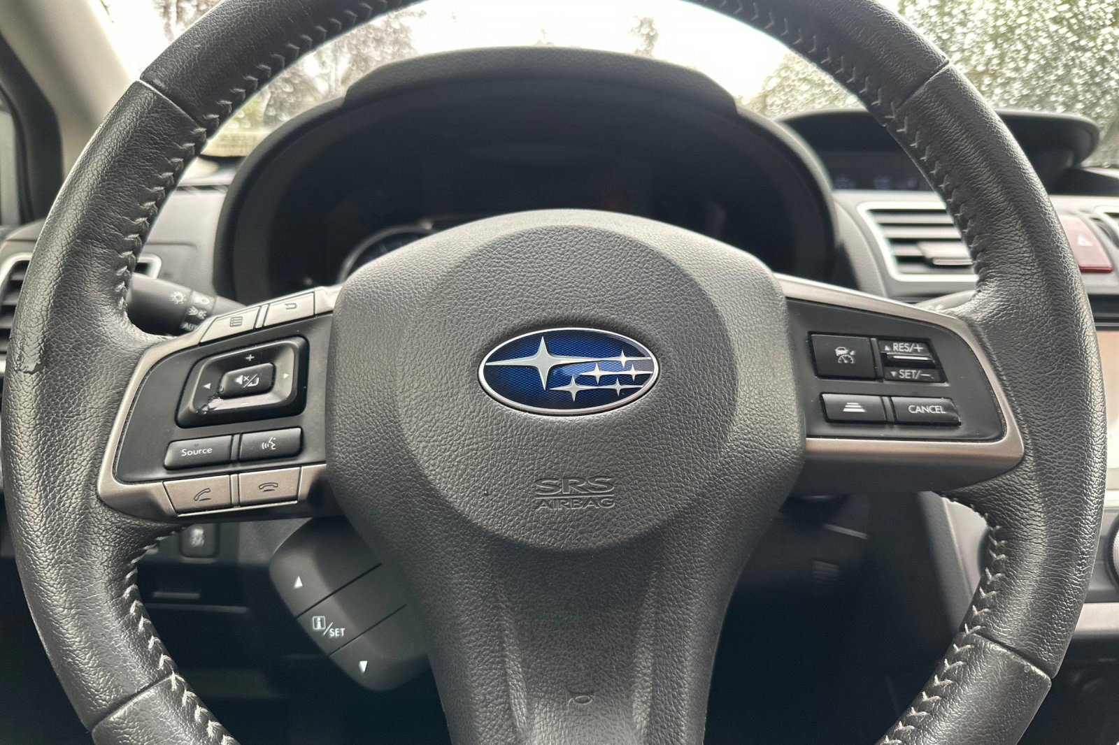 Used 2015 Subaru Crosstrek 2.0i Limited image 28