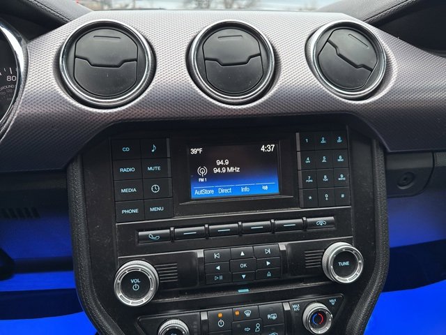 Used 2015 Ford Mustang GT image 30