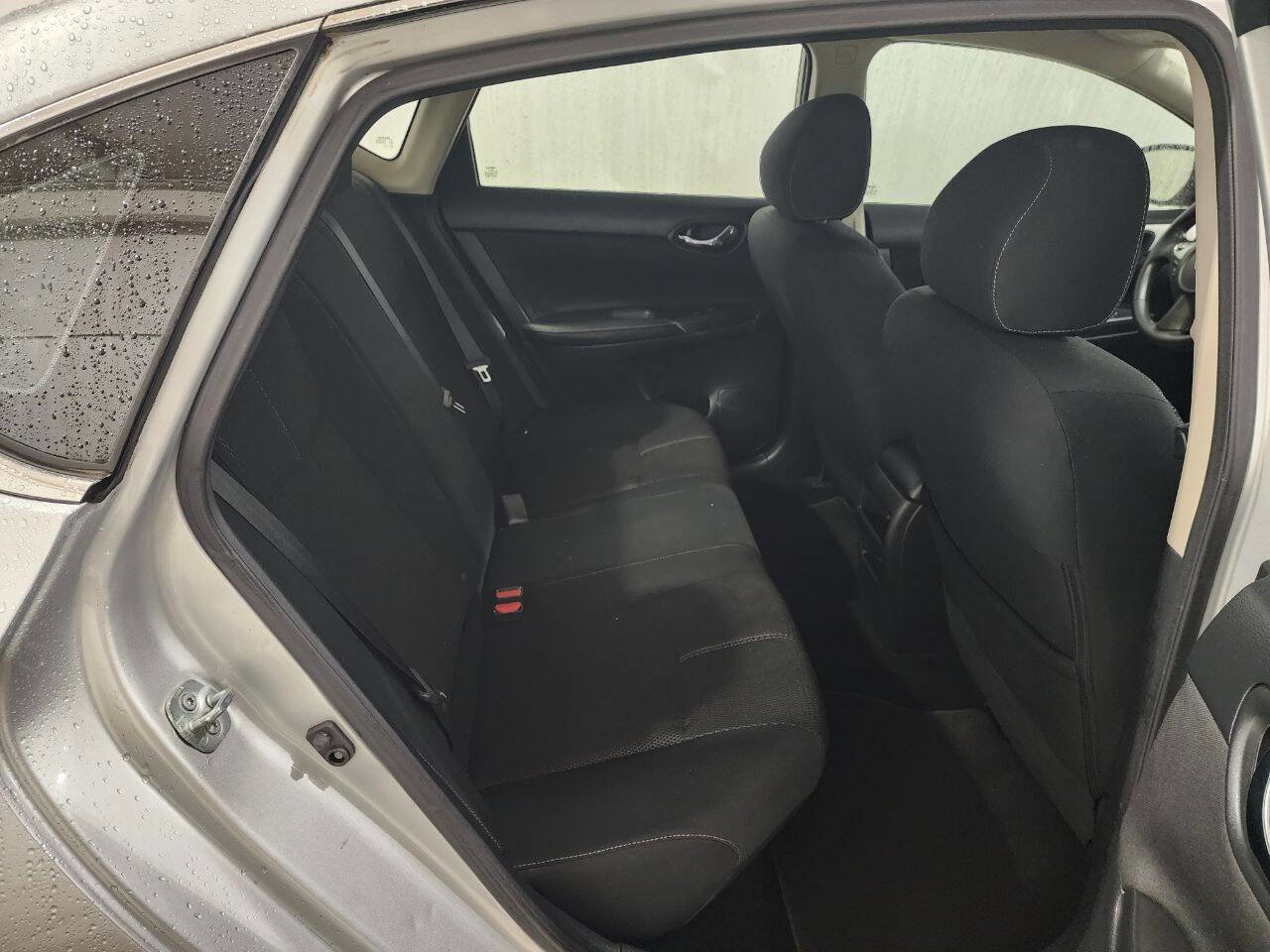 Used 2018 Nissan Sentra S image 20