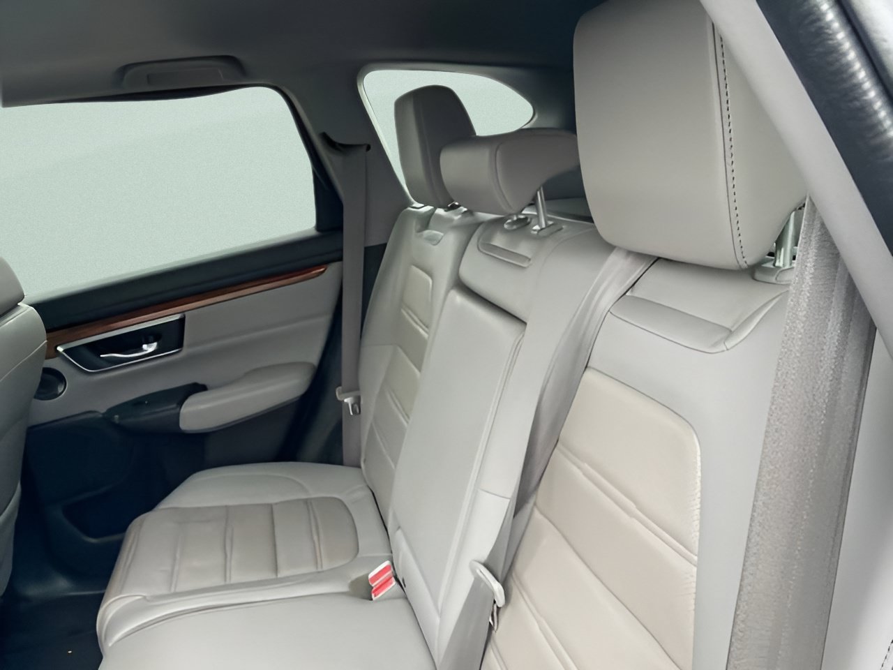 Used 2020 Honda CR-V Touring image 18