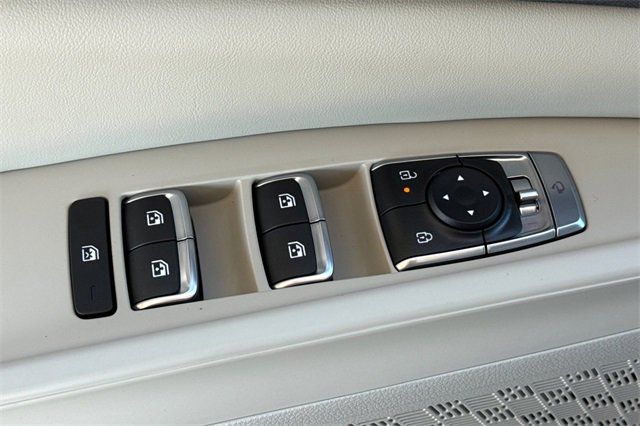 New 2026 Kia Carnival EX image 13