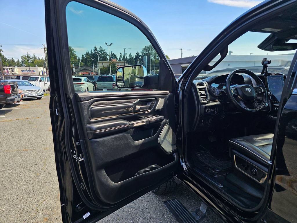 Used 2019 RAM 1500 Limited AWD/4WD image 19
