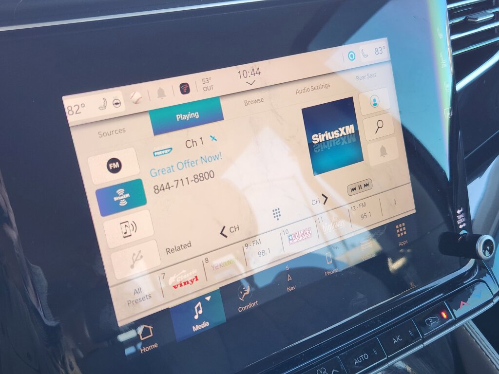 Used 2023 Jeep Wagoneer 4WD w/ Rear Seat Video Group 1 image 22