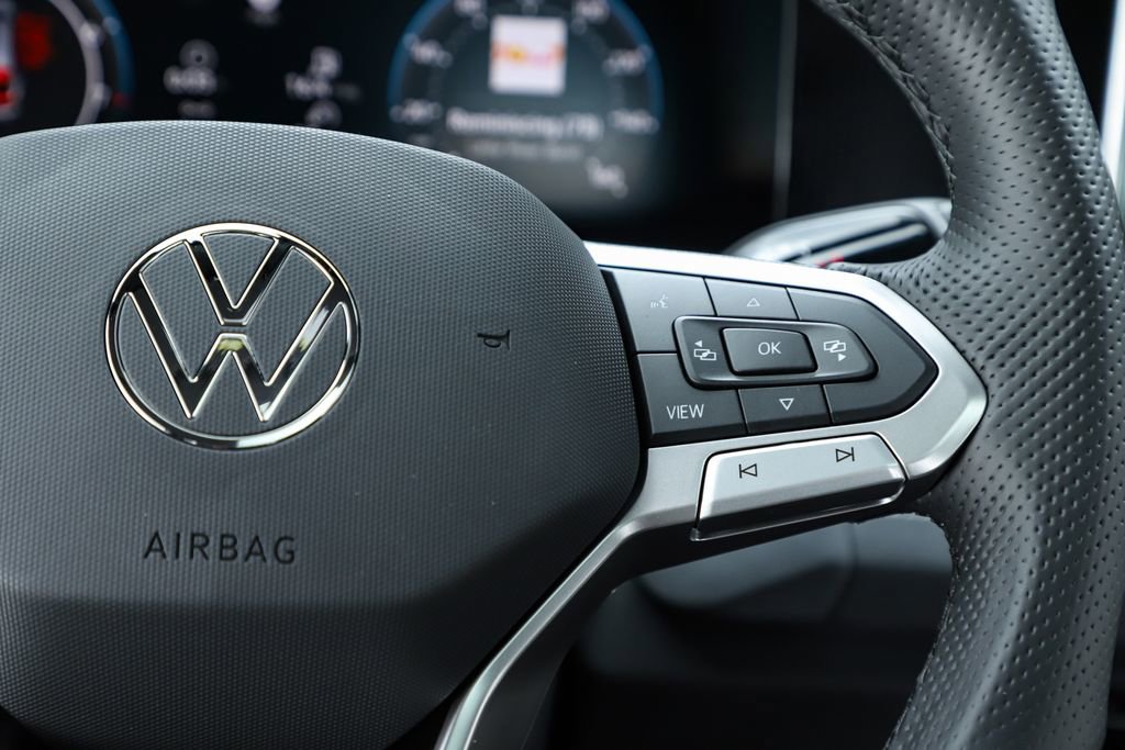 New 2026 Volkswagen Tiguan SE R-Line image 22