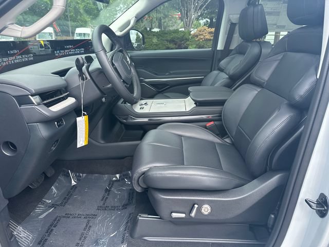 New 2026 Lincoln Navigator Reserve AWD/4WD image 10