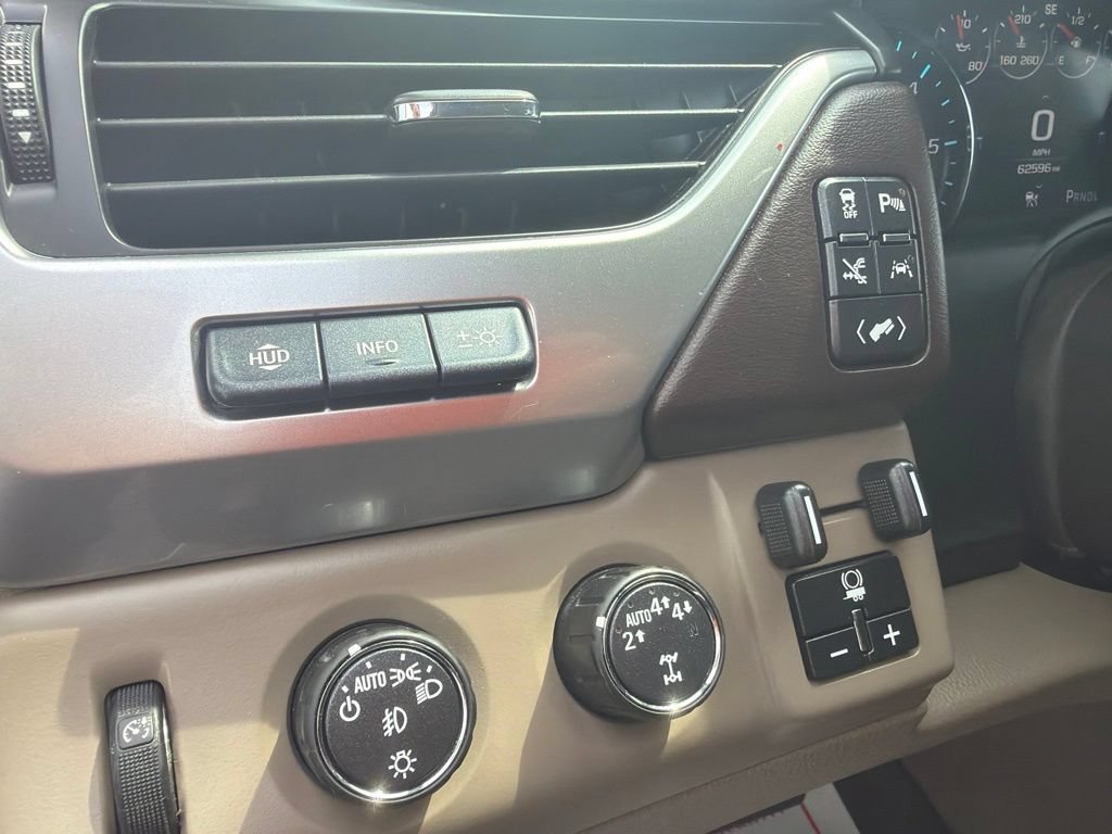Used 2020 Chevrolet Suburban Premier w/ Max Trailering Package AWD/4WD image 15