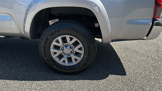Used 2019 Toyota Tacoma SR5 image 19