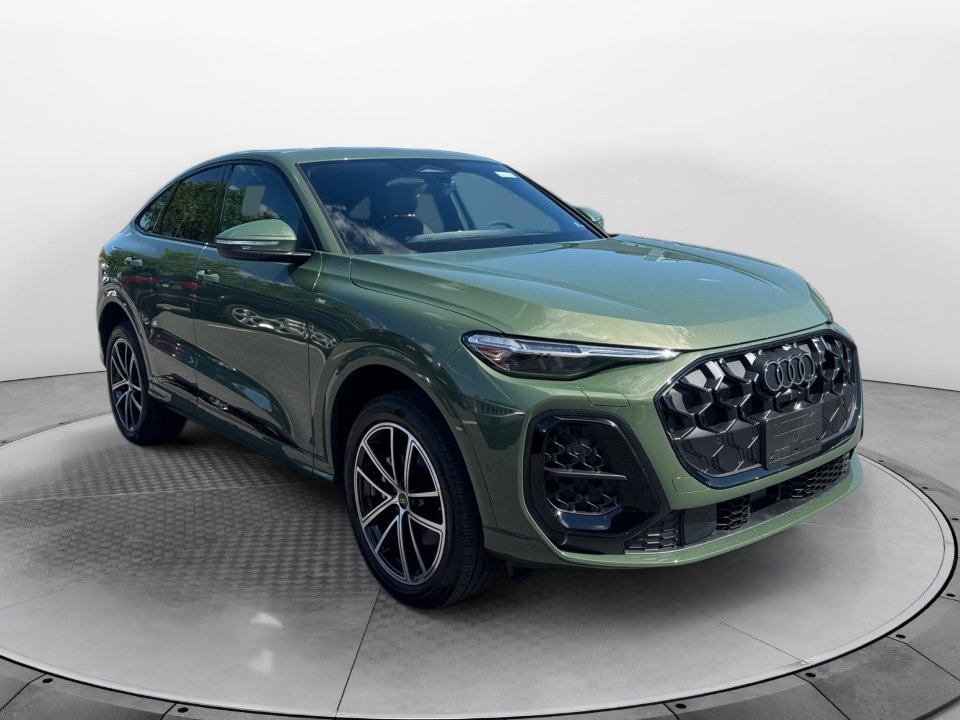 New 2026 Audi Q5 Premium Plus