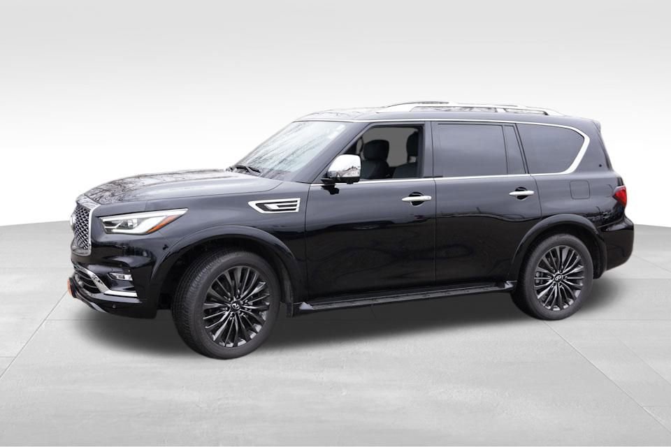 Used 2023 INFINITI QX80 Sensory w/ All-Season Package image 10
