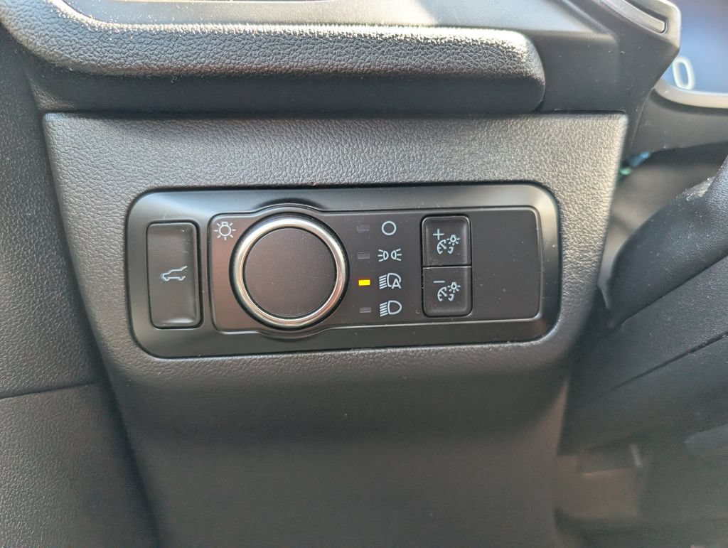 Used 2023 Ford Escape Active w/ Tech Pack #1 FWD image 22