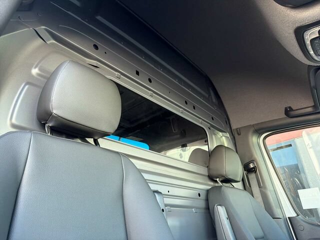 New 2026 Mercedes-Benz Sprinter 2500 image 16