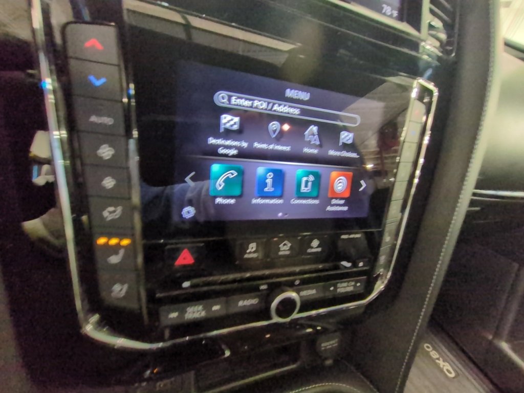 Used 2021 INFINITI QX80 Sensory w/ All-Season Package image 16