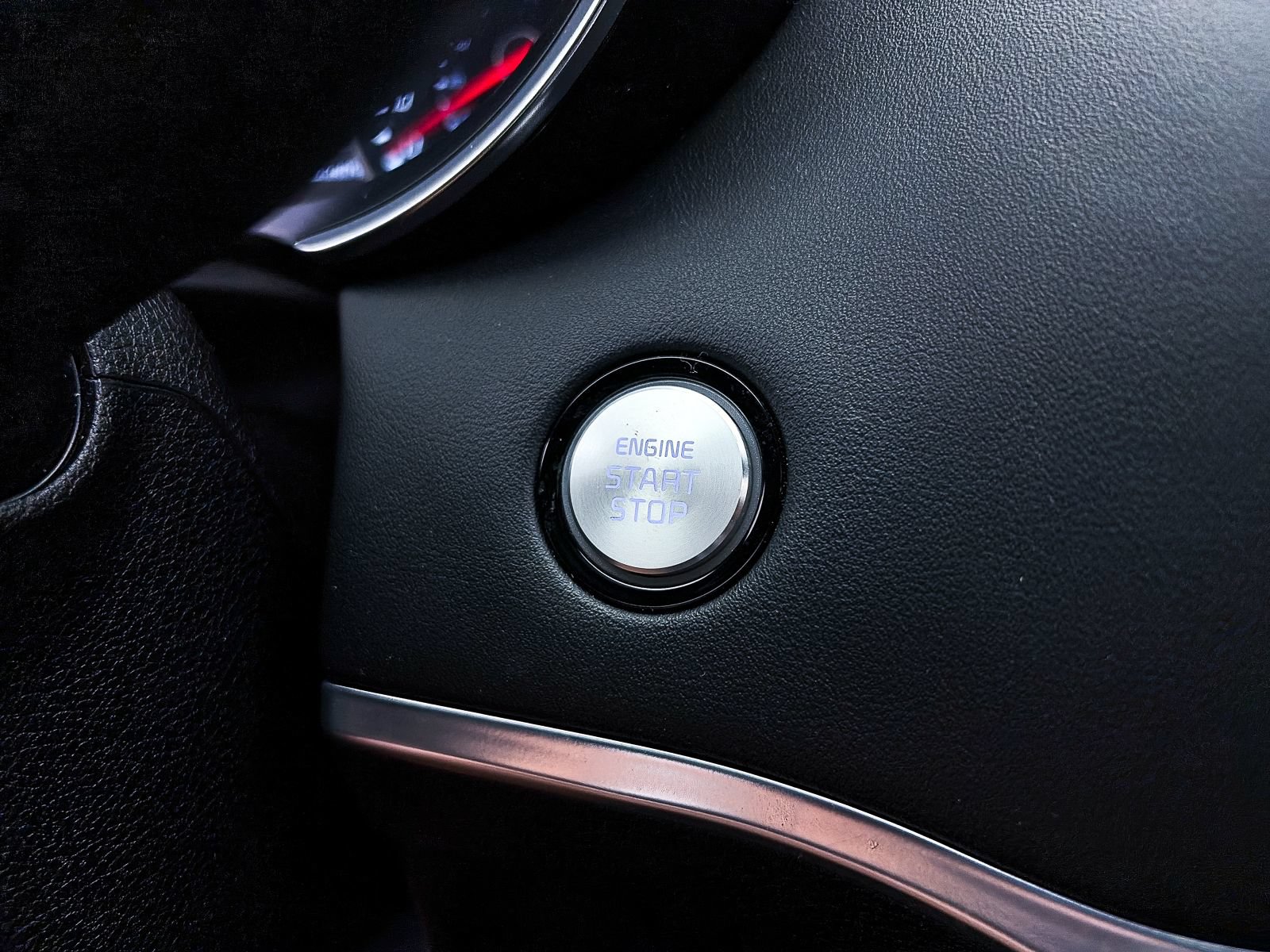 Used 2022 Kia Stinger GT2 AWD/4WD image 25