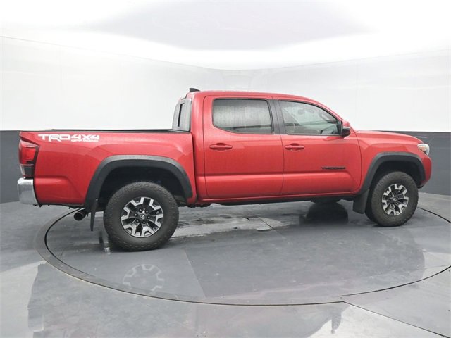 Used 2019 Toyota Tacoma TRD Off-Road image 6