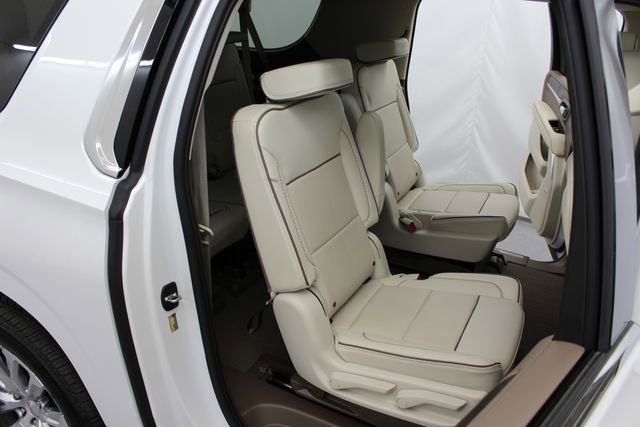 Used 2023 GMC Yukon XL Denali w/ Max Trailering Package AWD/4WD image 29