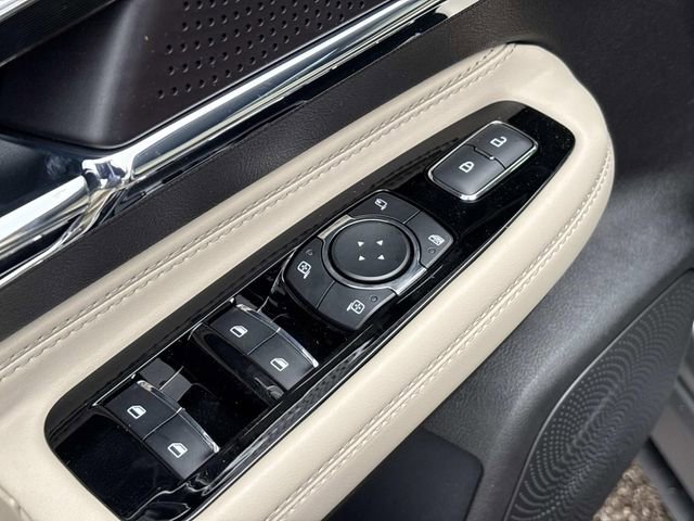 New 2026 Lincoln Corsair Reserve image 22