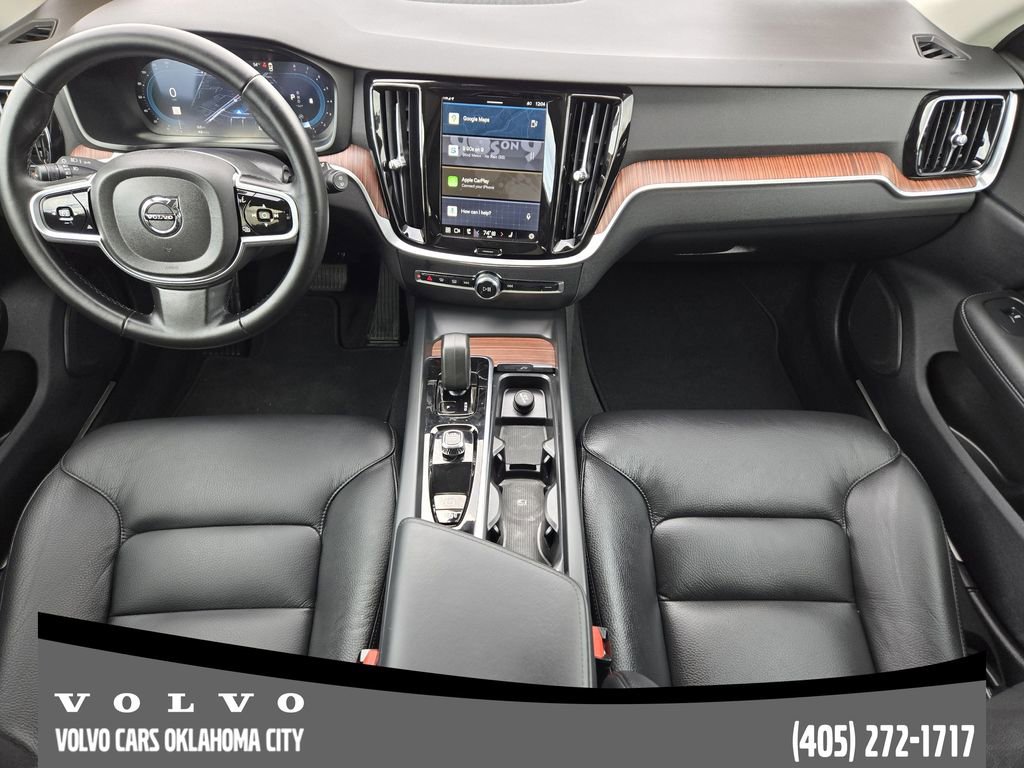 Certified 2025 Volvo V60 B5 Cross Country Plus image 25