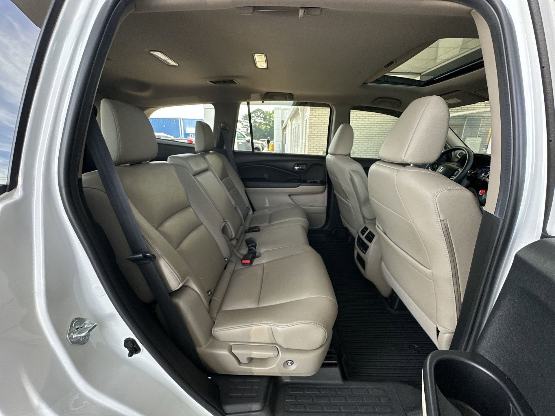 Used 2022 Honda Pilot EX-L image 26