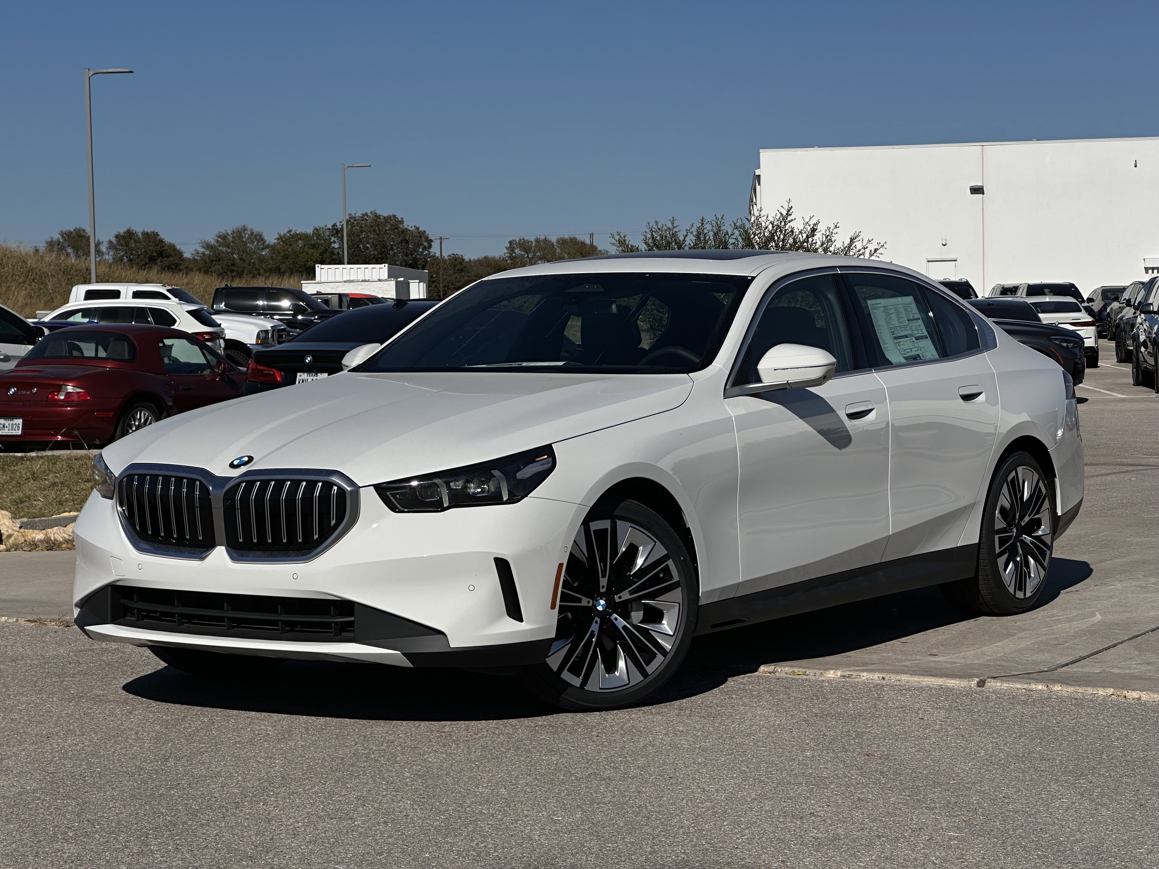 New 2026 BMW 530i w/ Premium Package image 2