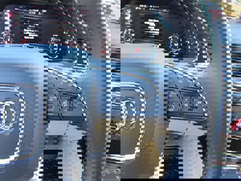 Used 2017 Audi Q7 3.0T Premium Plus image 10