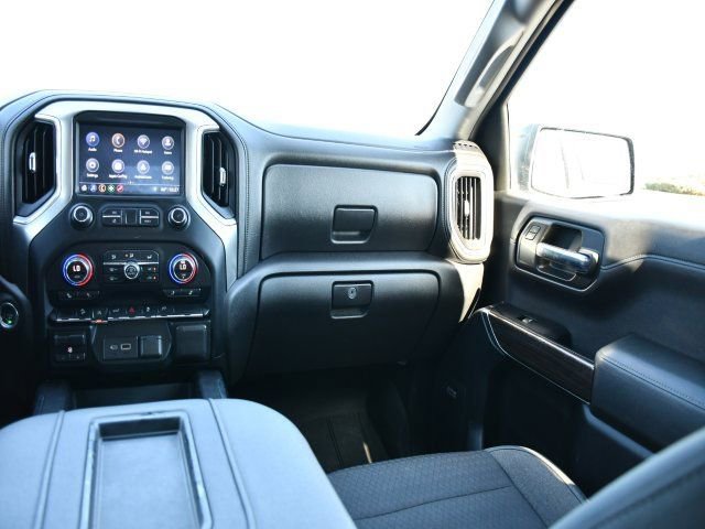 Used 2019 Chevrolet Silverado 1500 LT Trail Boss image 16