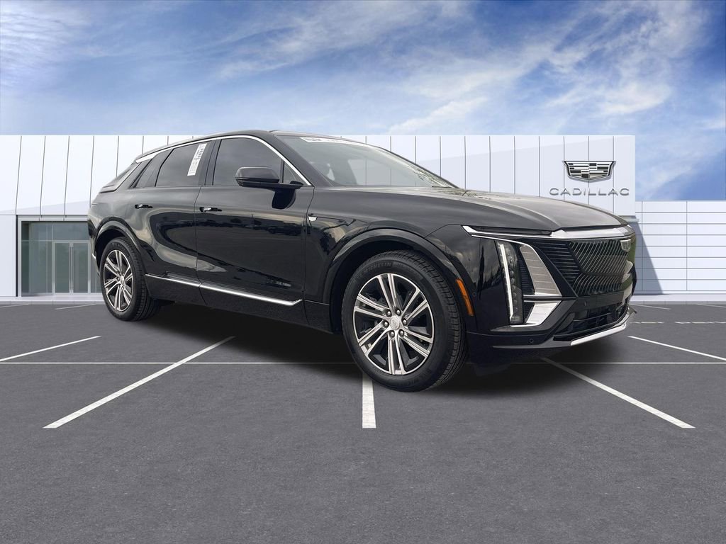 Certified 2024 Cadillac Lyriq Luxury w/ LPO, Floor Liner Package AWD/4WD image 2