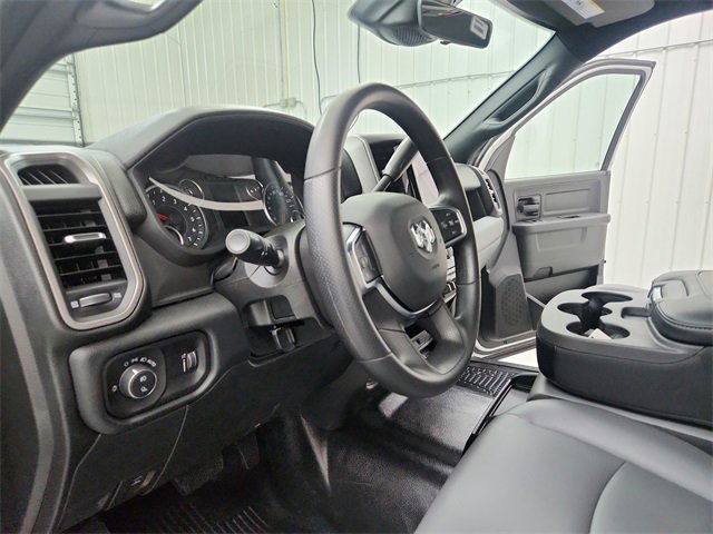 New 2026 RAM 2500 Tradesman w/ Chrome Appearance Group image 18