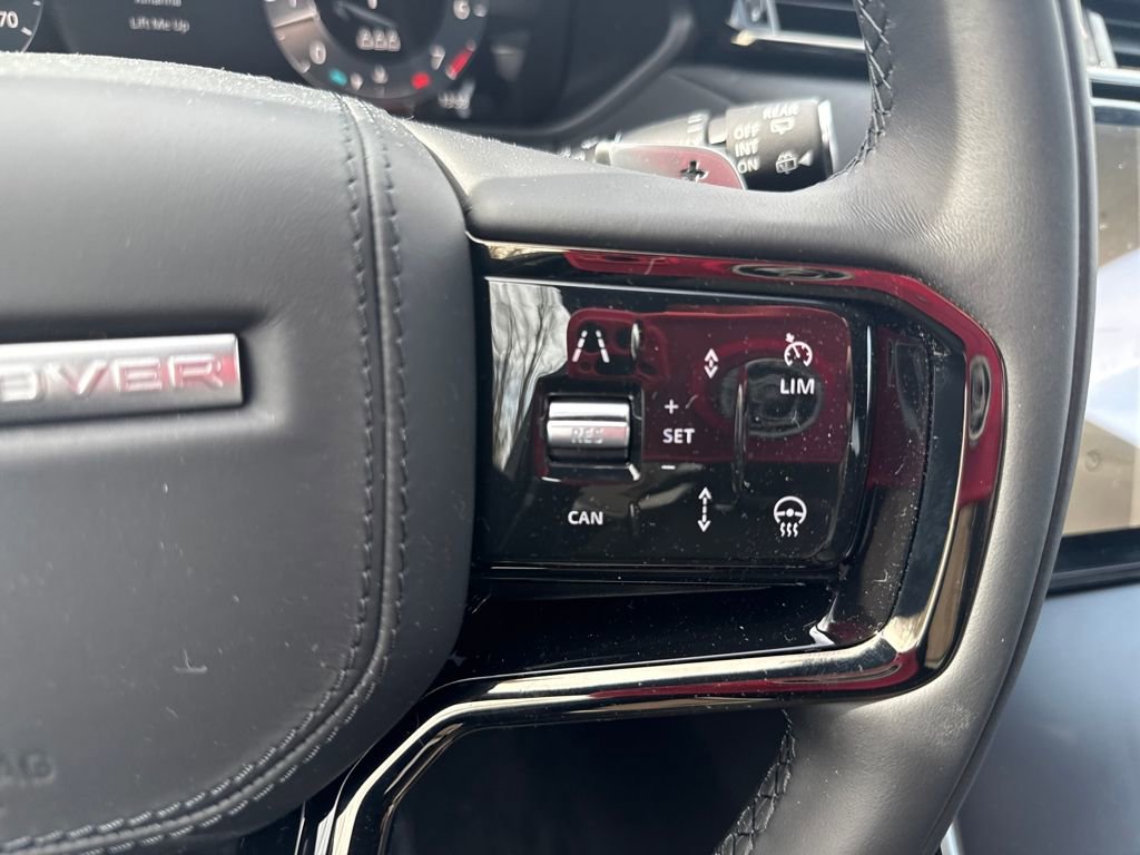 New 2026 Land Rover Range Rover Velar Dynamic SE image 21