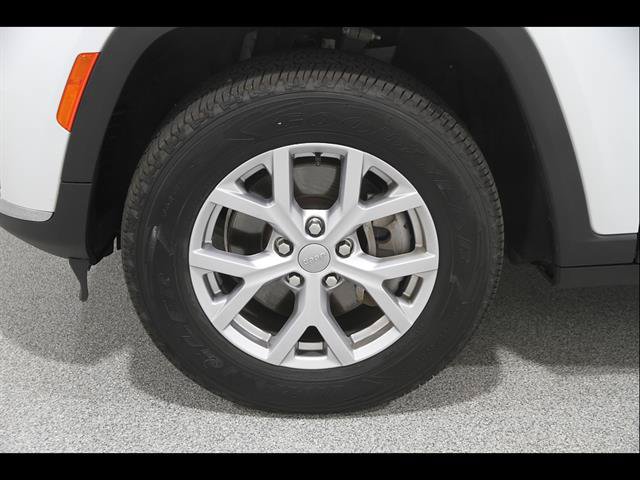 Used 2021 Jeep Grand Cherokee L Limited AWD/4WD image 24
