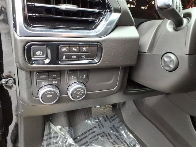 New 2026 GMC Yukon XL Denali w/ Sun & Power Step Package image 32