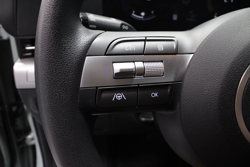 Used 2024 Hyundai Kona SE AWD/4WD image 26
