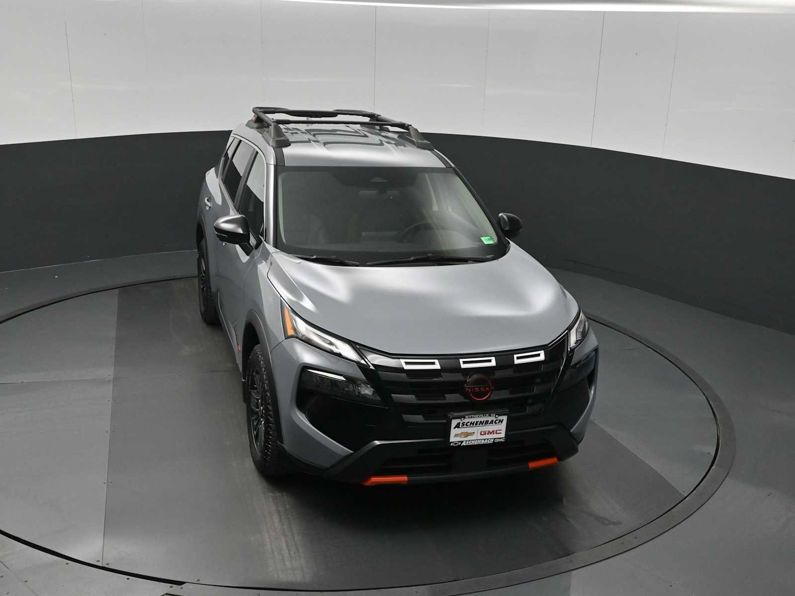 Used 2025 Nissan Rogue SV w/ Rock Creek Premium Package image 11