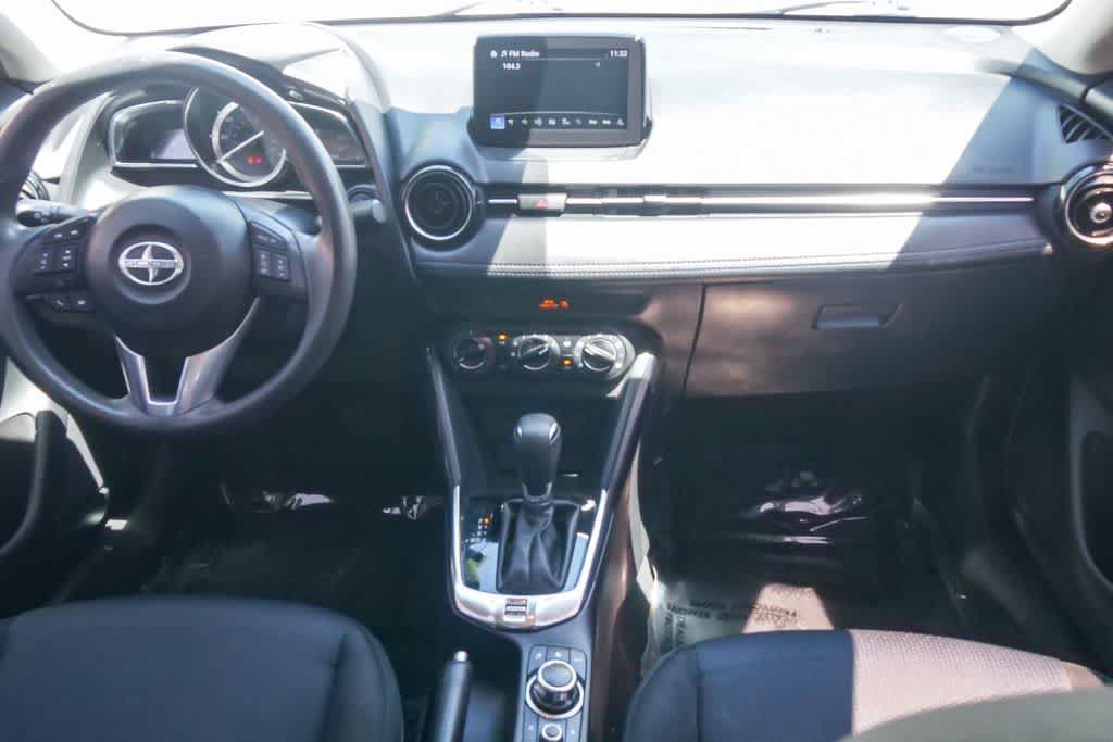 Used 2016 Scion iA FWD image 11