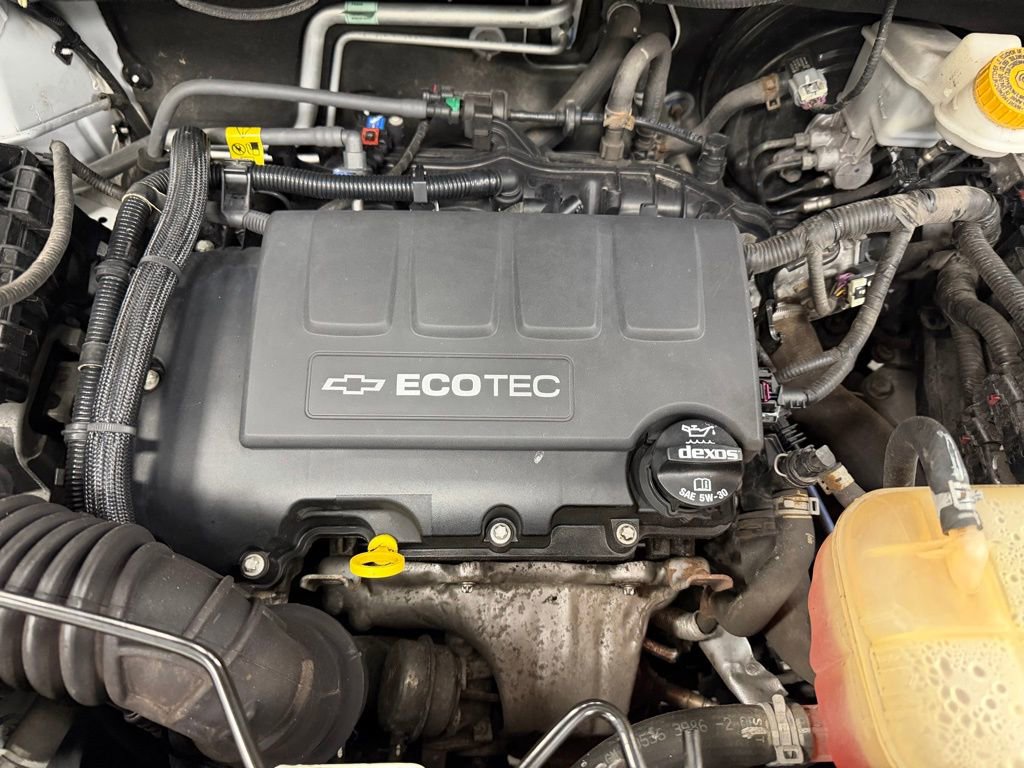 Used 2017 Chevrolet Trax LT w/ LT Convenience Package image 9