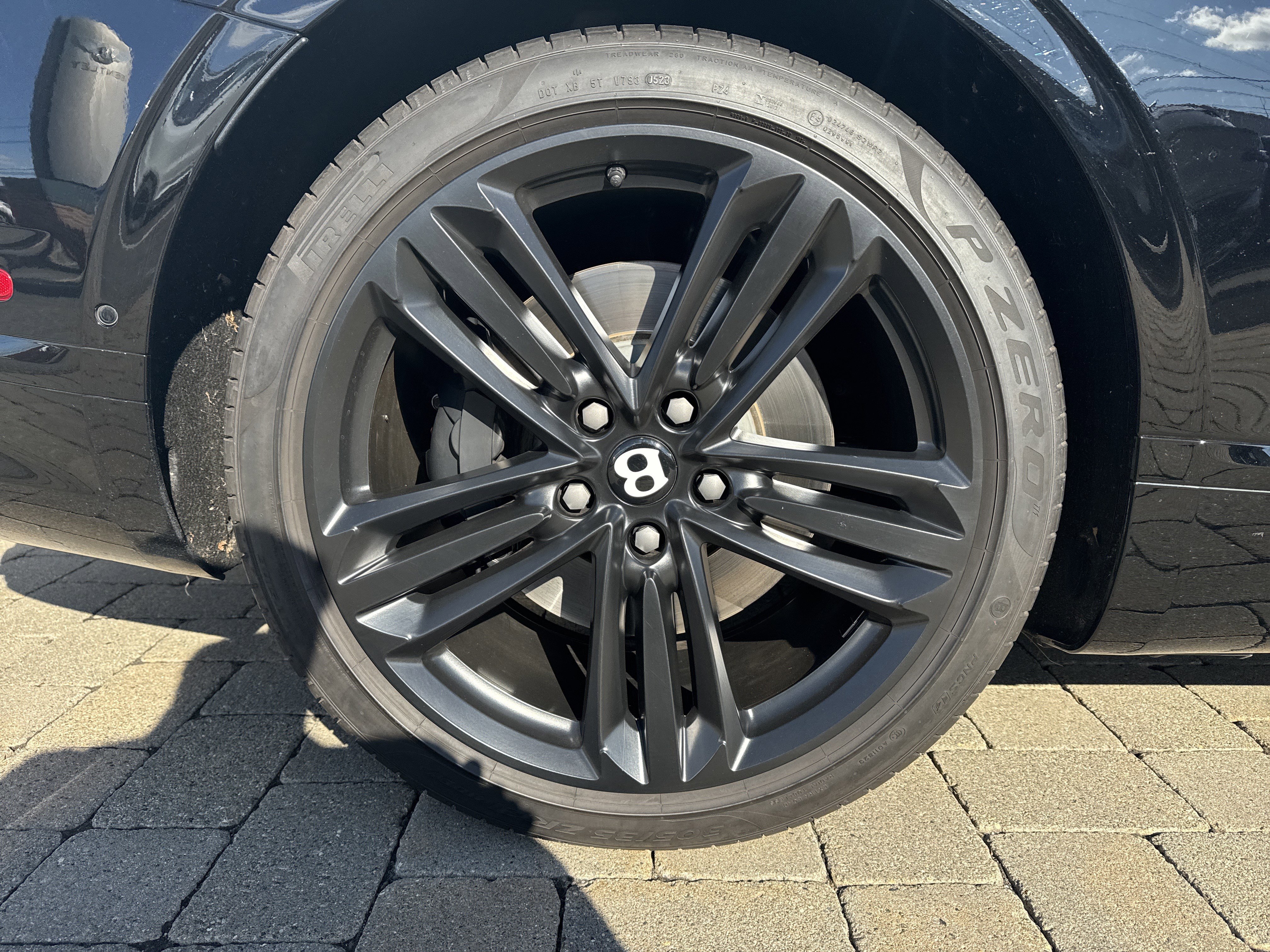 Used 2023 Bentley Continental GT Mulliner image 30