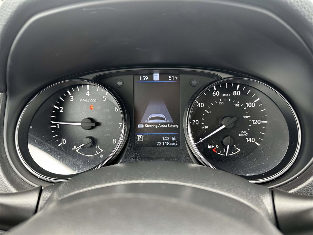 Used 2022 Nissan Rogue Sport SL image 14