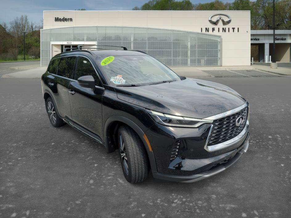 Certified 2025 INFINITI QX60 Autograph w/ Cargo Package AWD/4WD image 2
