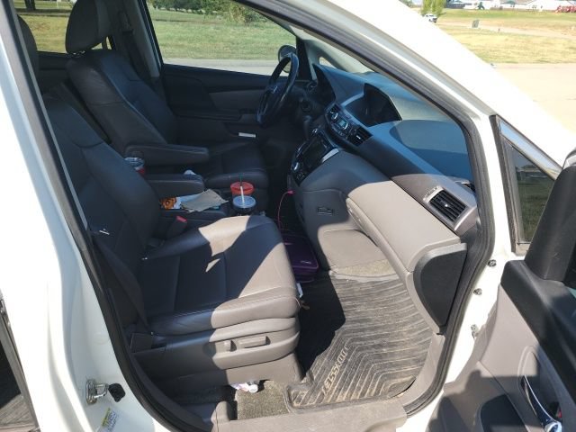 Used 2016 Honda Odyssey EX-L image 10