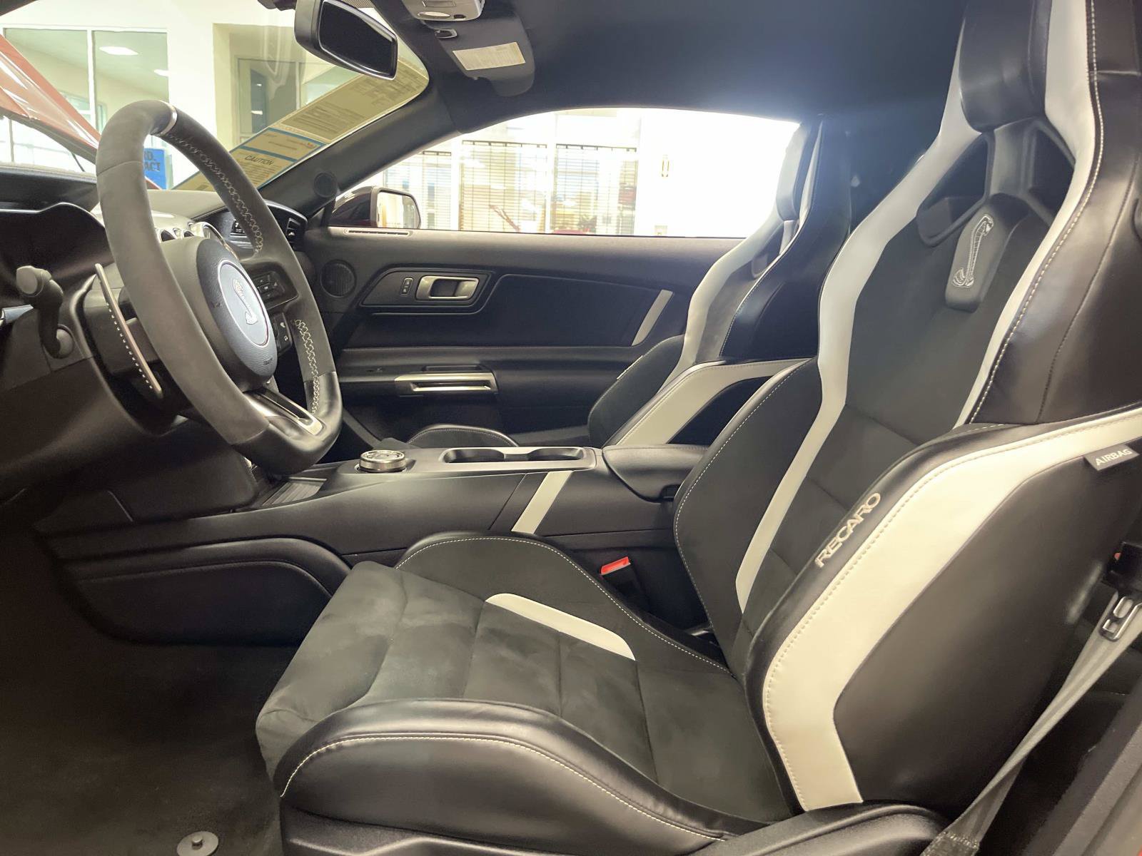Used 2020 Ford Mustang Shelby GT500 w/ Technology Package RWD image 14
