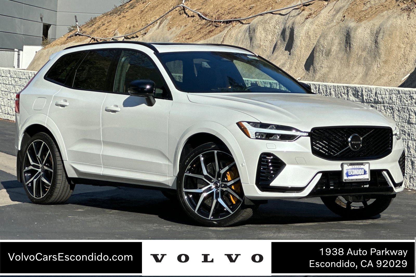 New 2026 Volvo XC60 T8 Polestar