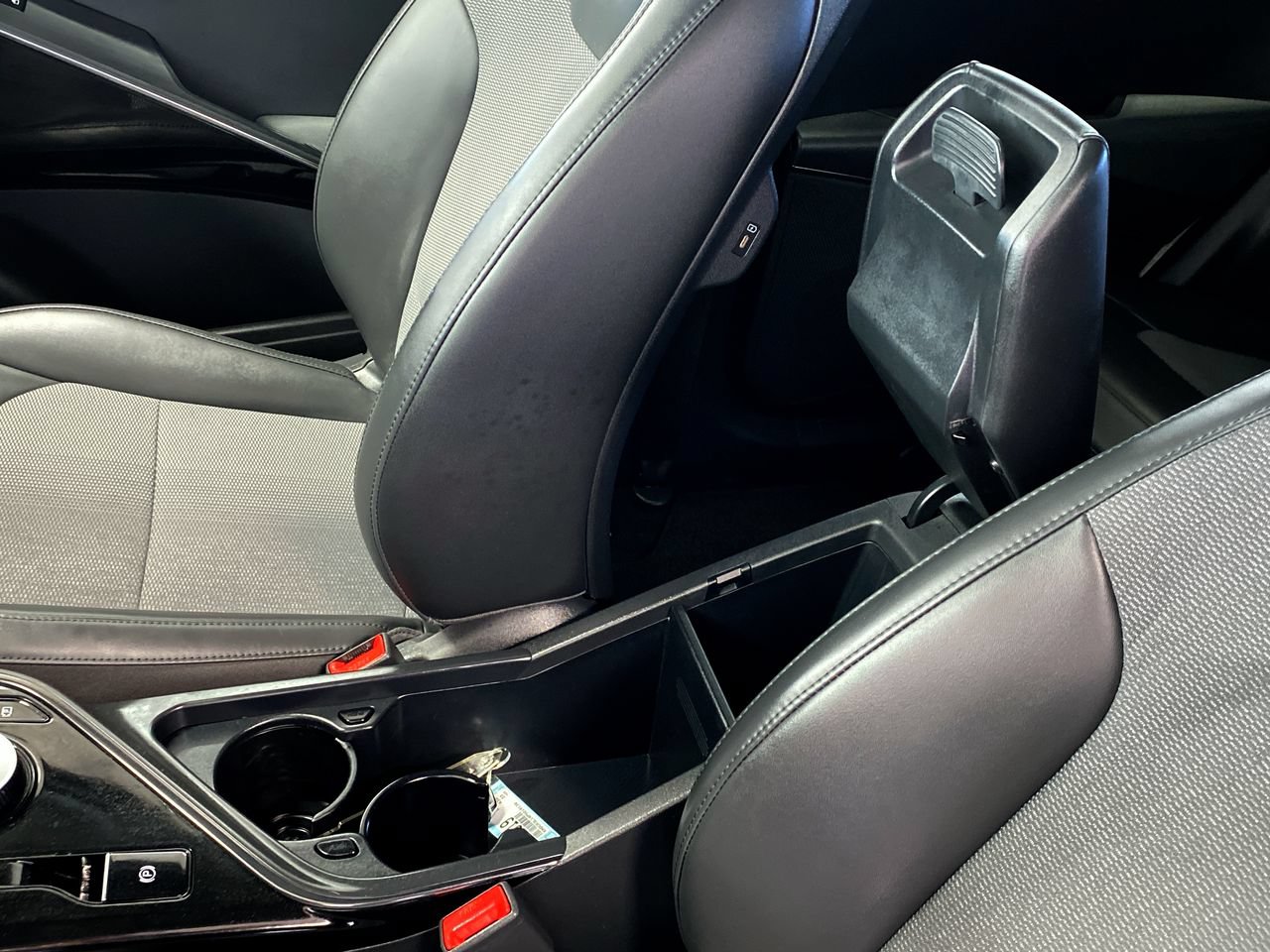 Certified 2023 Kia Niro Wind FWD image 27