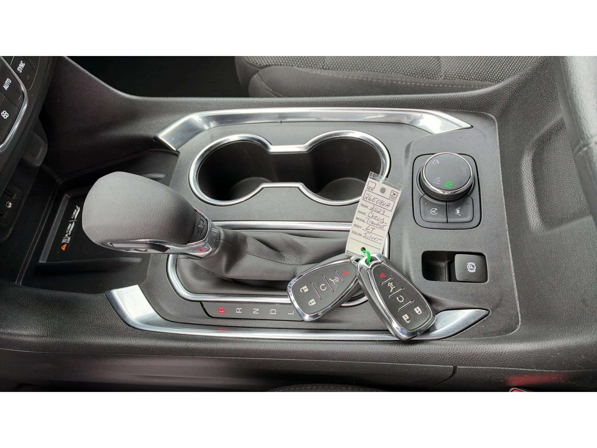 Used 2023 Chevrolet Traverse LT AWD/4WD image 22