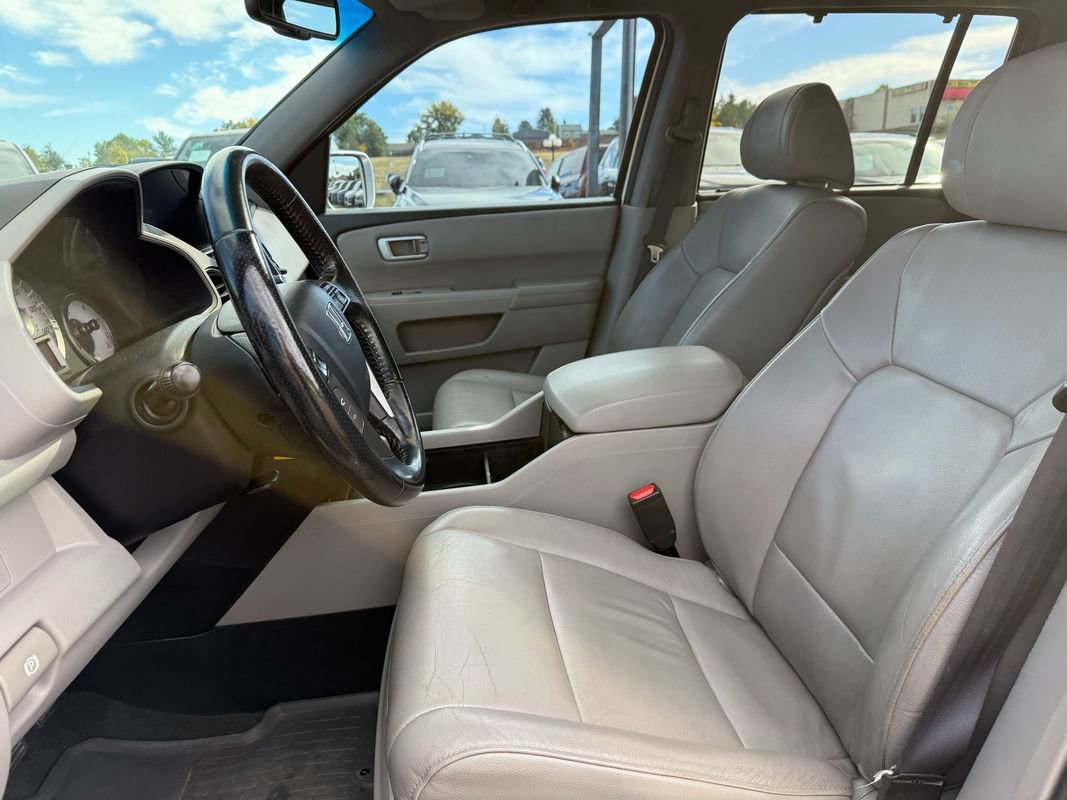 Used 2014 Honda Pilot Touring image 15