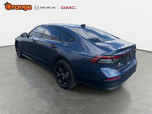 Used 2025 Honda Accord SE image 5