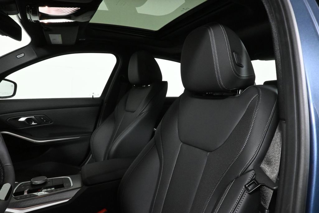 Used 2026 BMW 330i xDrive Sedan w/ Convenience Package image 16