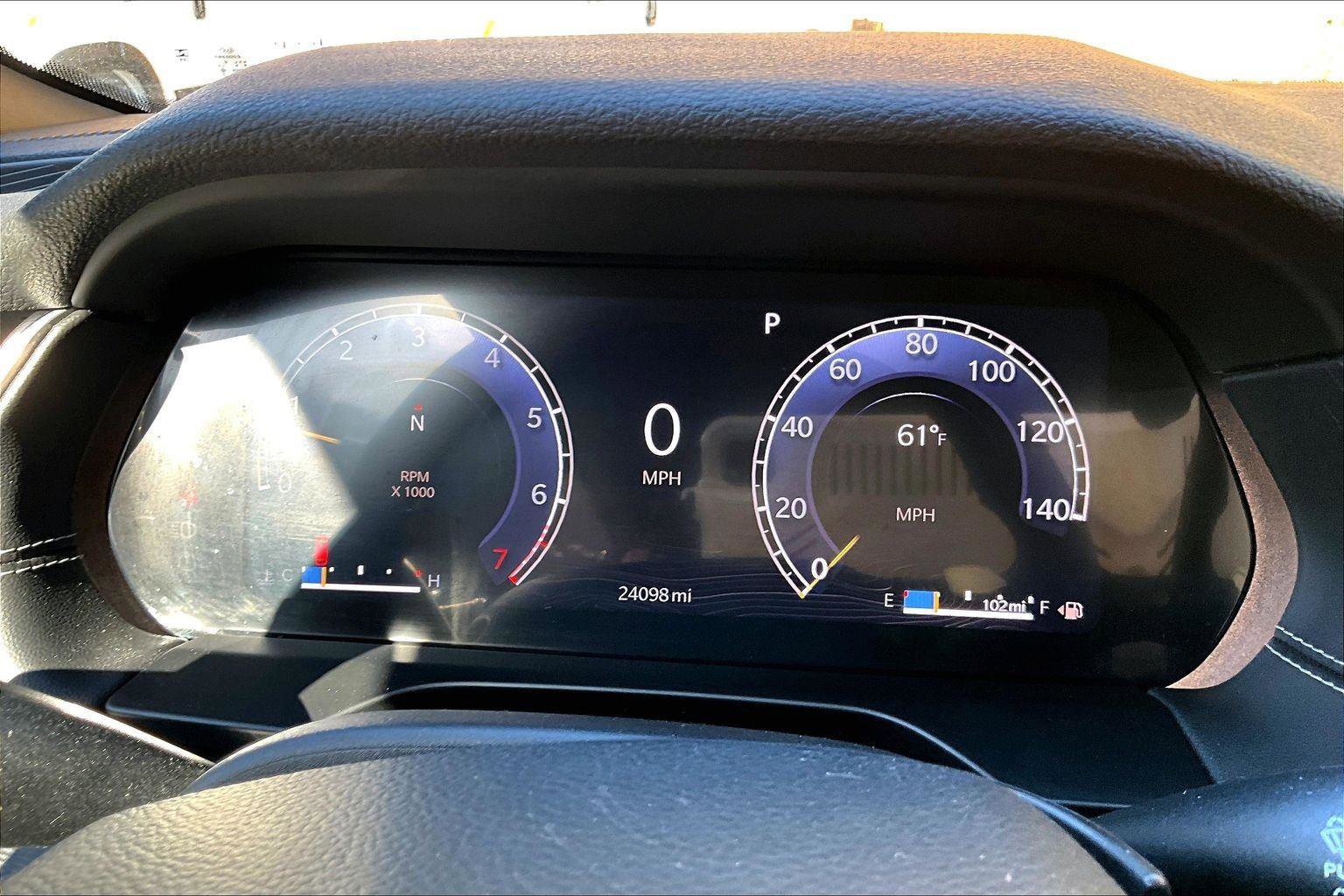 Certified 2025 Jeep Grand Cherokee Laredo w/ Luxury Tech Group I image 21