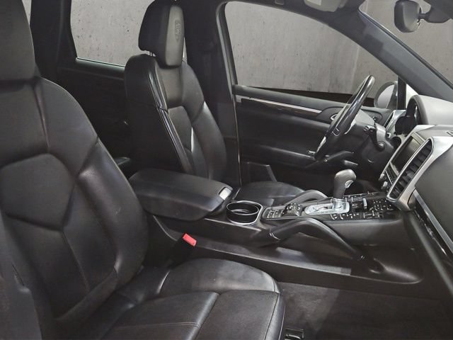 Used 2011 Porsche Cayenne S AWD/4WD image 20