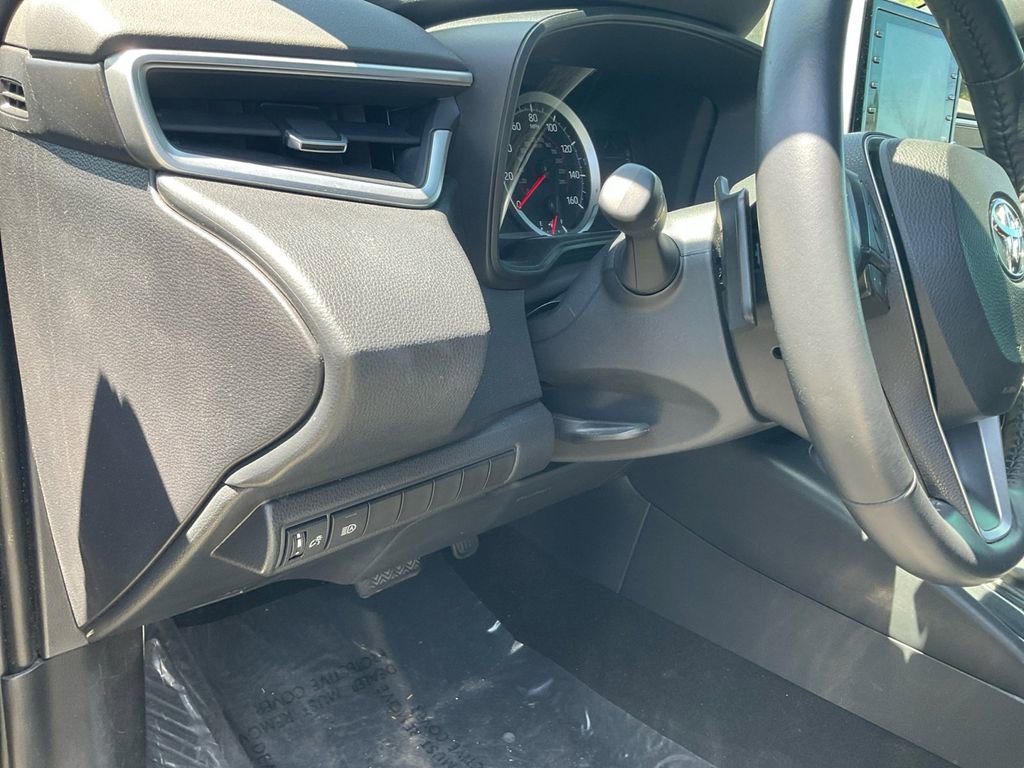 Used 2020 Toyota Corolla SE image 14