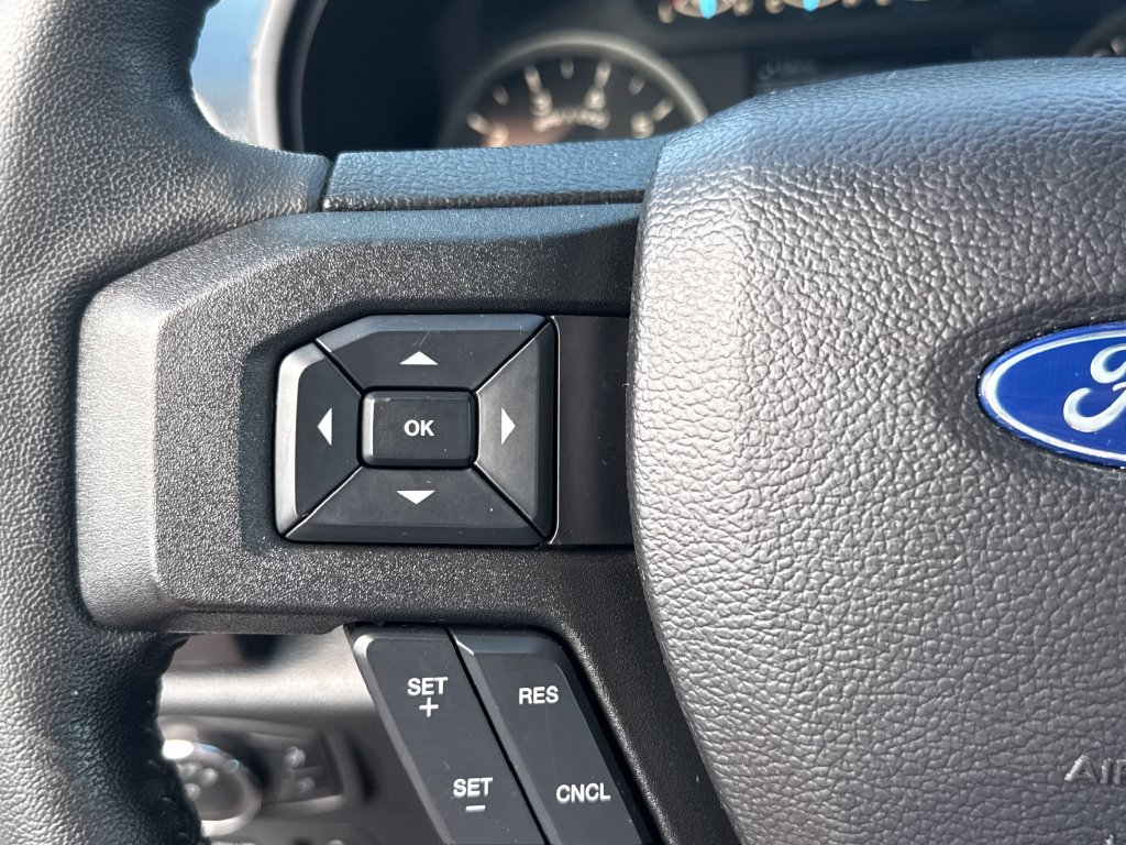 Used 2018 Ford F150 XLT w/ Equipment Group 302A Luxury AWD/4WD image 15